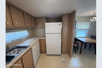 525 E Main Street #C4, Tuckerton, NJ 08087 - Photo 5