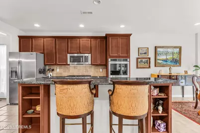 80 E Bosworth Boulevard, Farmingdale, NJ 07727 - Photo 27