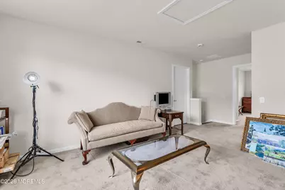 80 E Bosworth Boulevard, Farmingdale, NJ 07727 - Photo 33