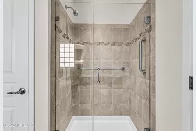 80 E Bosworth Boulevard, Farmingdale, NJ 07727 - Photo 21