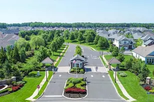 80 E Bosworth Blvd, Farmingdale, NJ 07727 - Photo 35