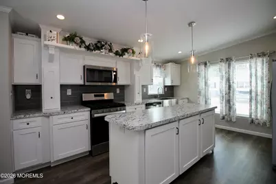 305 Farm Road, Freehold, NJ 07728 - Photo 13