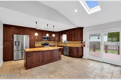 1008 4th Avenue, Toms River Township, NJ 08757 - Photo 5