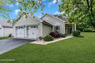 1 Golden Seasons Dr, Lakewood, NJ 08701 - Photo 7