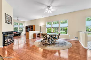 1 Golden Seasons Dr, Lakewood, NJ 08701 - Photo 15