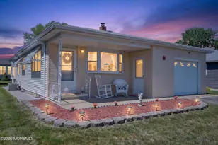 17 Corinth Pl, Toms River Township, NJ 08757 - Photo 3