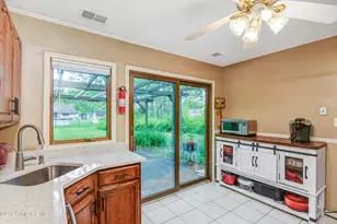 32 Ethan Allen Rd, Freehold, NJ 07728 - Photo 11