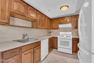 1838 Skiff Ct, Toms River Township, NJ 08753 - Photo 15