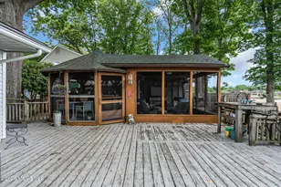 120 May Pl, Red Bank, NJ 07701 - Photo 7