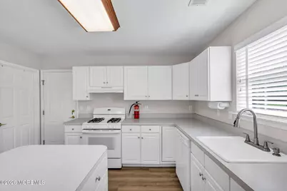 3178 Dillon Lane, Toms River Township, NJ 08755 - Photo 25