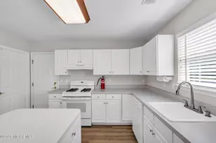 3178 Dillon Ln, Toms River Township, NJ 08755 - Photo 25