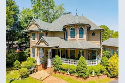 410 Thompson Avenue, Middletown, NJ 07748 - Photo 1