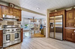 410 Thompson Ave, Middletown, NJ 07748 - Photo 17