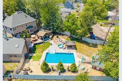 410 Thompson Avenue, Middletown, NJ 07748 - Photo 45
