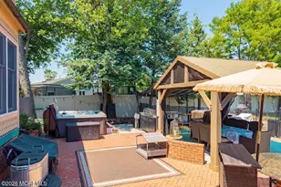 410 Thompson Ave, Middletown, NJ 07748 - Photo 43