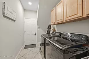 109 Janwich Dr, Morganville, NJ 07751 - Photo 17