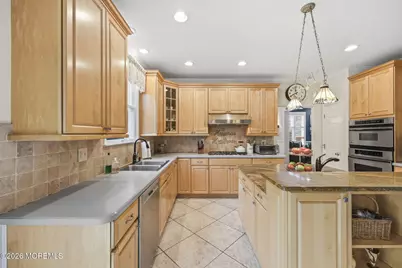 109 Janwich Drive, Morganville, NJ 07751 - Photo 13