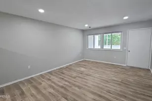 1700 Nj 37 W, Toms River Township, NJ 08757 - Photo 5