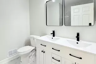 1 Whitemarsh Dr, Manalapan Township, NJ 07726 - Photo 25