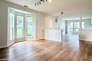 1 Whitemarsh Dr, Manalapan Township, NJ 07726 - Photo 7