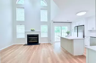 1 Whitemarsh Dr, Manalapan Township, NJ 07726 - Photo 9