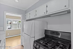 323 Woodmere Ave, Neptune Township, NJ 07753 - Photo 33