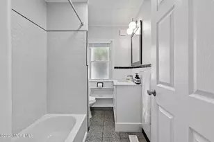 1005 Comstock St, Asbury Park, NJ 07712 - Photo 33