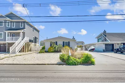 323 Stephan Avenue, Toms River Township, NJ 08753 - Photo 3