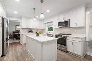 18 Lefferts Ct, Middletown, NJ 07748 - Photo 9