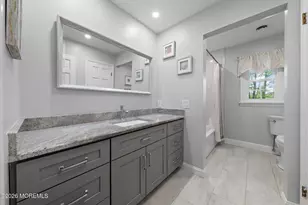 18 Lefferts Ct, Middletown, NJ 07748 - Photo 23