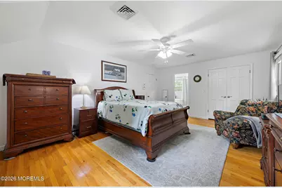 18 Lefferts Court, Middletown, NJ 07748 - Photo 17