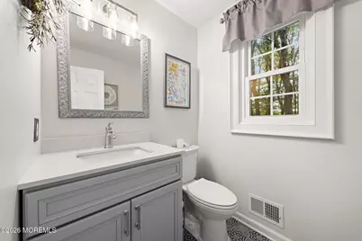 18 Lefferts Court, Middletown, NJ 07748 - Photo 15