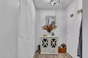 390 Picardy Ct, Lakewood, NJ 08701 - Photo 15