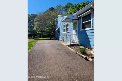 142 Hudson Parkway #A, Whiting, NJ 08759 - Photo 3