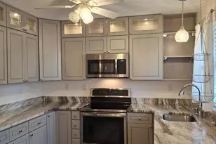 18 C Cambridge Cir, Manchester Township, NJ 08759 - Photo 5