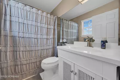 4 Aspen Lane, Freehold, NJ 07728 - Photo 23