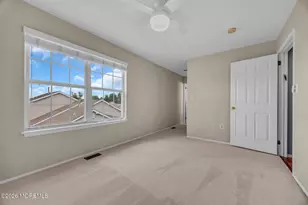 4 Aspen Ln, Freehold, NJ 07728 - Photo 21