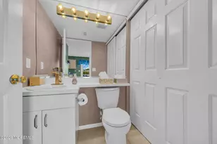 4 Aspen Ln, Freehold, NJ 07728 - Photo 11