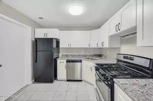 10-5 Boise Ct, Freehold, NJ 07728 - Photo 3