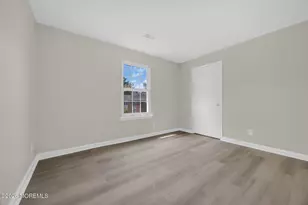 10-5 Boise Ct, Freehold, NJ 07728 - Photo 17