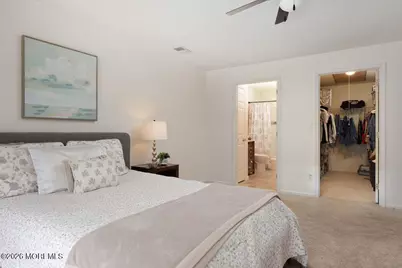 1015 Wedgewood Circle #1015, Belford, NJ 07718 - Photo 13