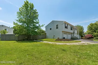 21 Cherry Bend Drive N, Howell Township, NJ 07731 - Photo 23