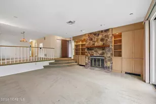 1 Peabody Ct, Teaneck Township, NJ 07666 - Photo 5