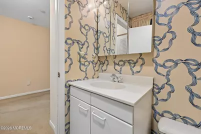 1 Peabody Court #1001, Teaneck Township, NJ 07666 - Photo 15