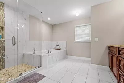 628 New Dover Road, Colonia, NJ 07067 - Photo 15