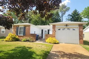 89 Courtshire Dr, Brick, NJ 08723 - Photo 3