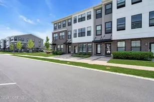 54 Midway Rd S, Tinton Falls, NJ 07724 - Photo 3