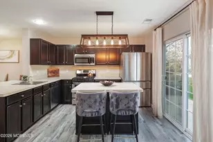207 Harvest Wy, Toms River Township, NJ 08755 - Photo 11