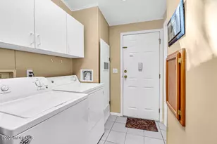 93 Village Rd, Morganville, NJ 07751 - Photo 17