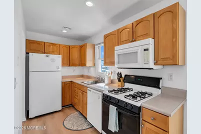 548 Washington Boulevard #UPPER, Sea Girt, NJ 08750 - Photo 7
